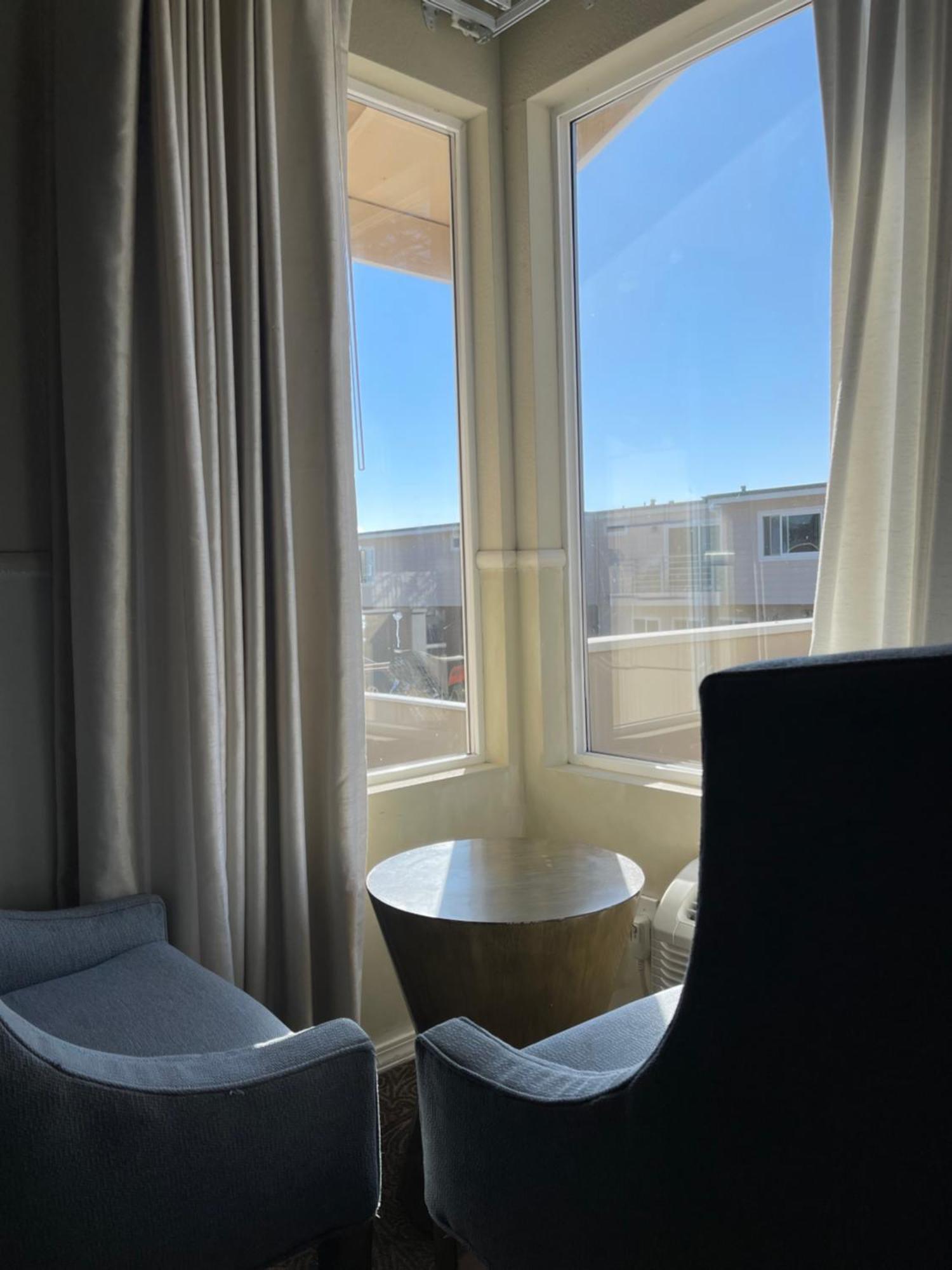 Cambria Landing Inn And Suites Eksteriør billede